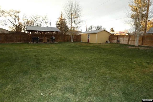$299,900 | 189 West Sunrise Street, Guernsey, WY 82214
