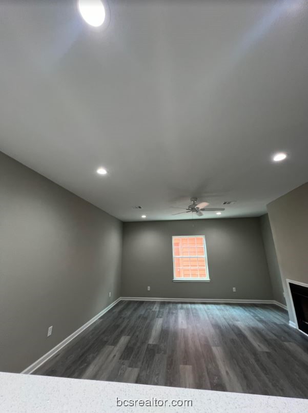 1305 West Villa Maria Road, Unit D104 Bryan, TX 77801 - Photo 2 of 13 Gallery Image 2