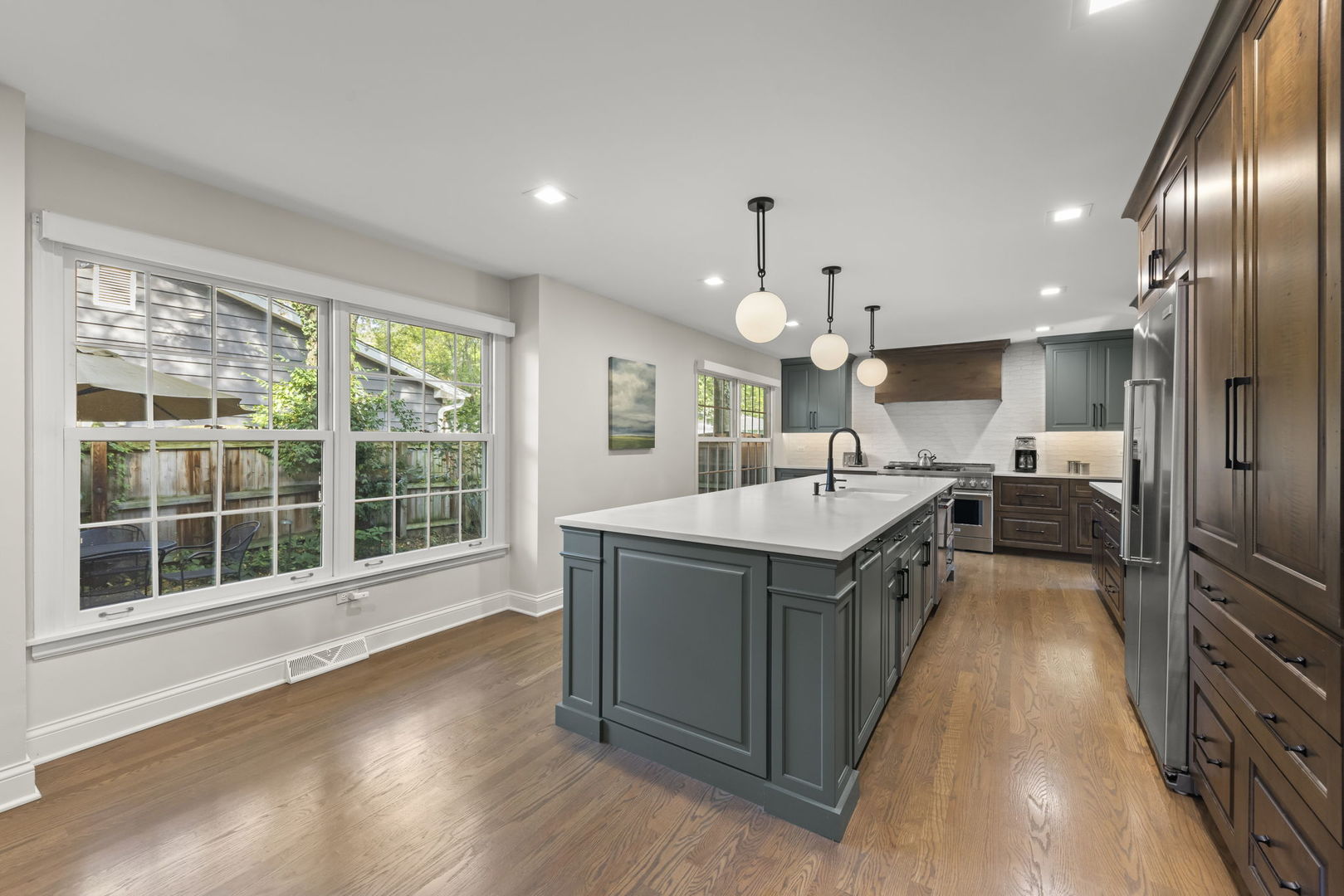 305 Richard Road Naperville, IL 60540 - Photo 11 of 48