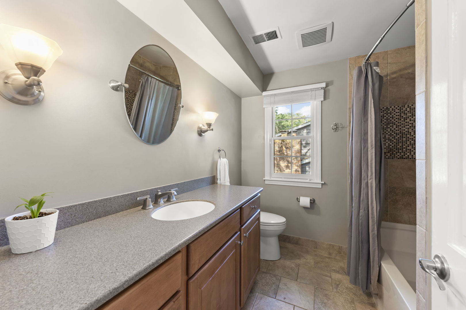 305 Richard Road Naperville, IL 60540 - Photo 30 of 48