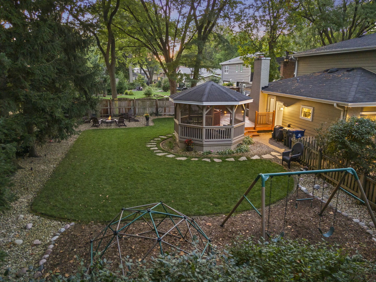 305 Richard Road Naperville, IL 60540 - Photo 40 of 48