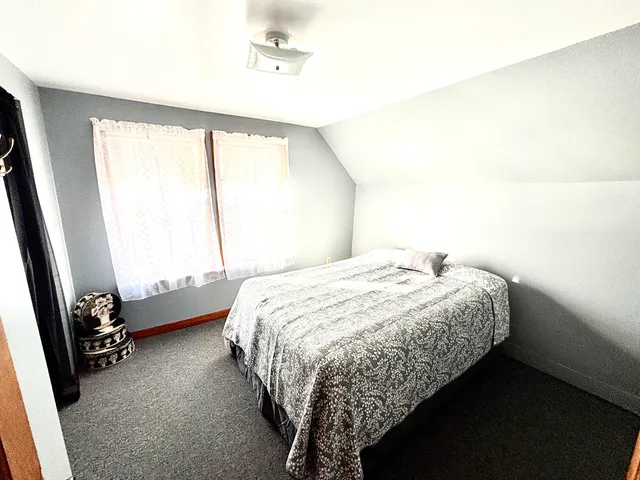 $139,000 | 8 Western Avenue, East Millinocket, ME 04430