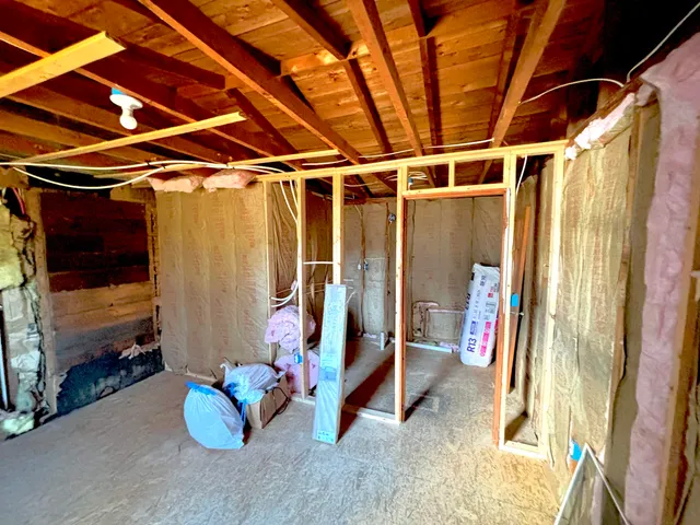 $139,000 | 8 Western Avenue, East Millinocket, ME 04430