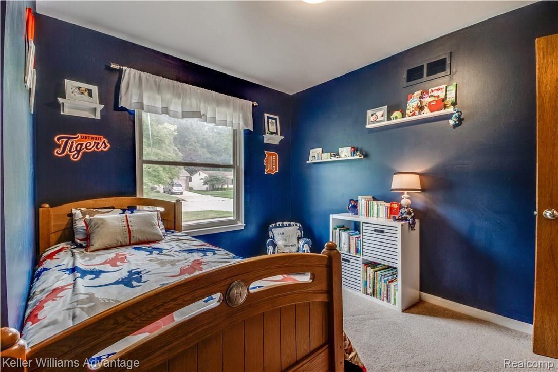 43823 Proctor Road Canton, MI 48188 - Photo 35 of 40 Interiors (18 of 34).jpg