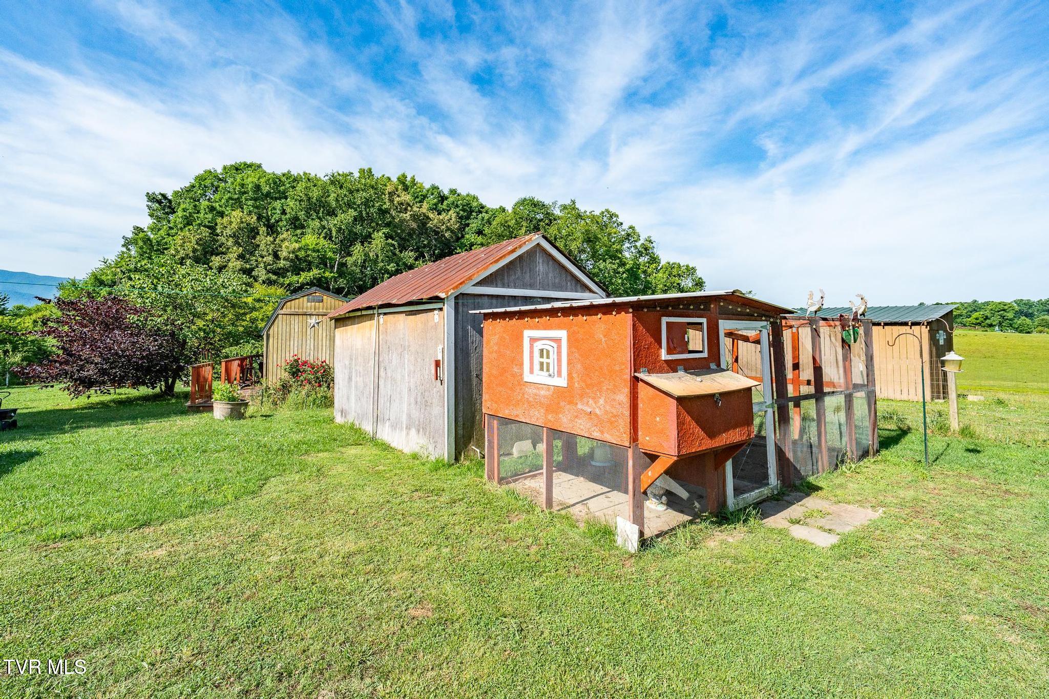 154 Stockton Road Chuckey, TN 37641 - Photo 46 of 57 154 Stockton Road (24 of 59)