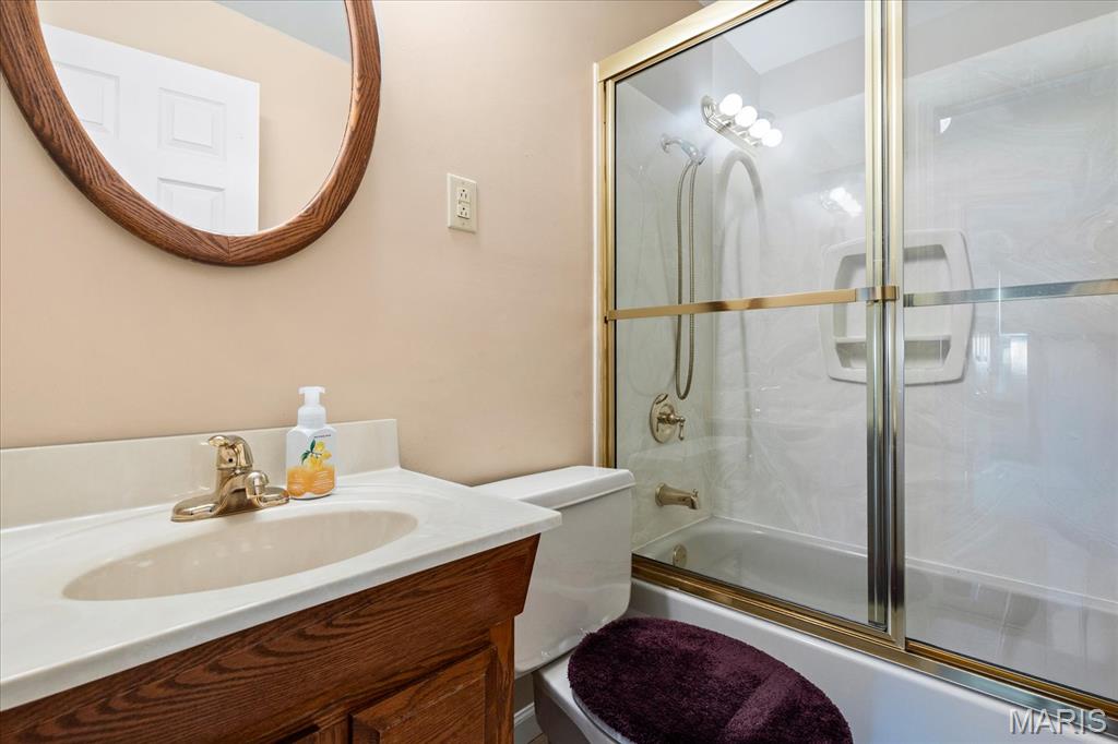 7266 MacKenzie Road St. Louis, MO 63123 - Photo 42 of 51 Gallery Image 42