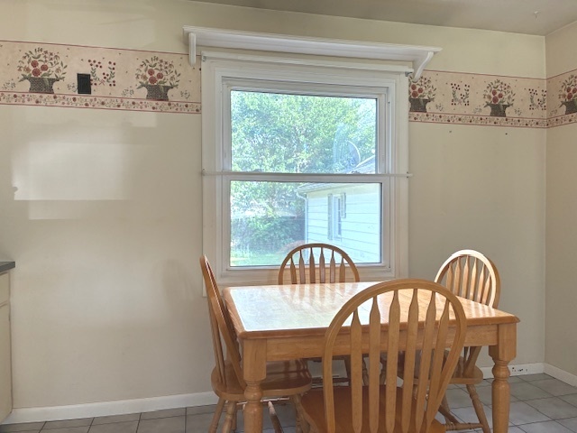 735 Maple Street Marengo, IL 60152 - Photo 11 of 20