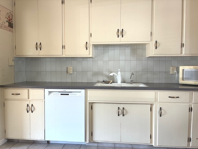 735 Maple Street Marengo, IL 60152 - Photo 8 of 20