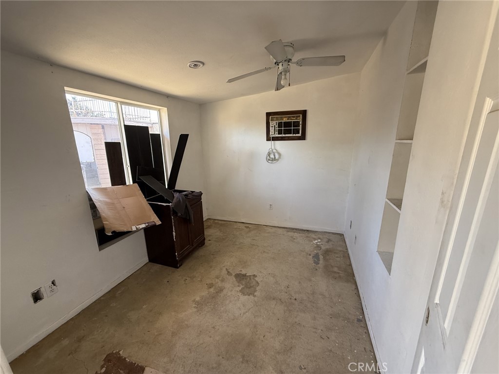 5623 Montgomery Street Riverside, CA 92503 - Photo 7 of 20