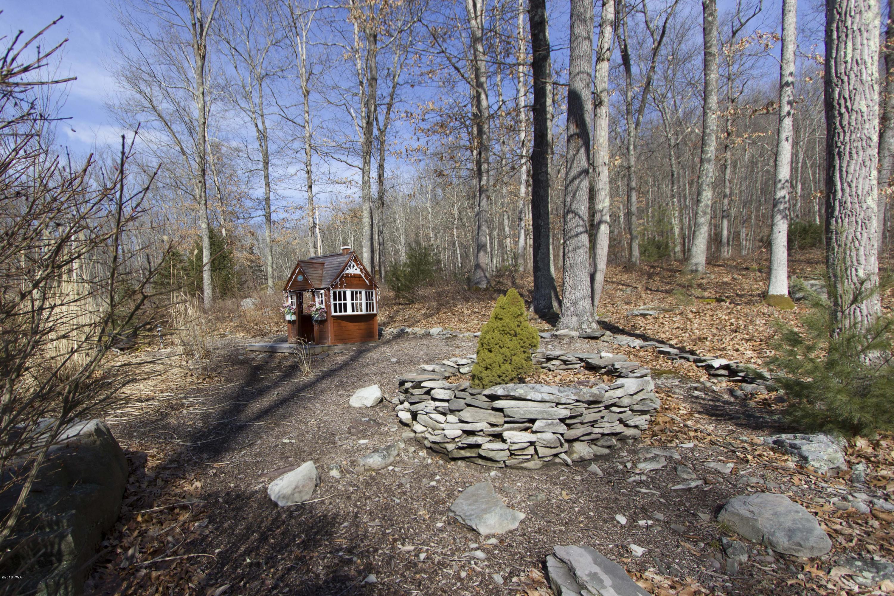 381 Engvaldsen Road Hawley, PA 18428 - Photo 32 of 36