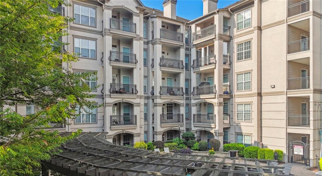 2910 Clairmont Road, Unit PLAN 5 Atlanta, GA 30329 - Photo 2 of 29 front view of a building