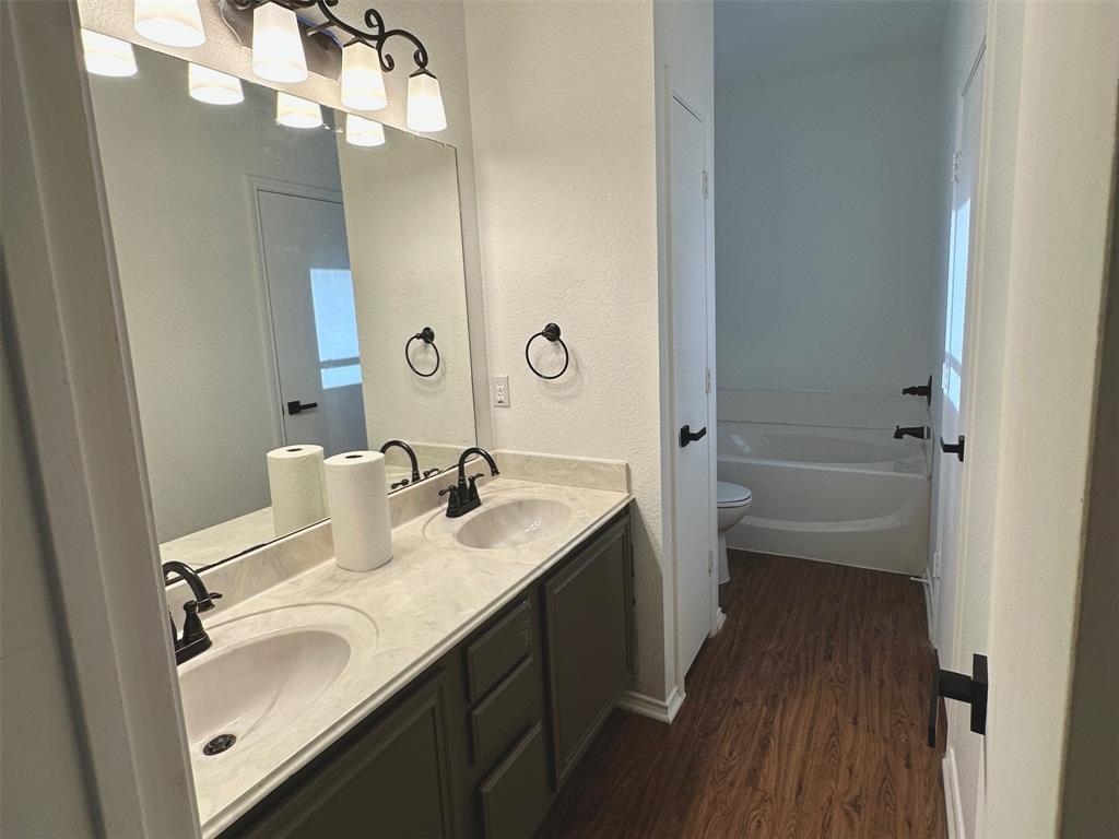 3601 Lasso Road Fort Worth, TX 76262 - Photo 6 of 8