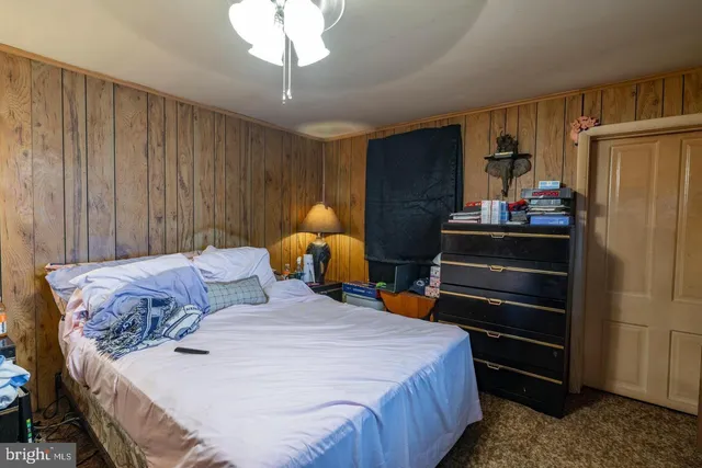 $135,000 | 57 East Pottsville Street, Pine Grove, PA 17963