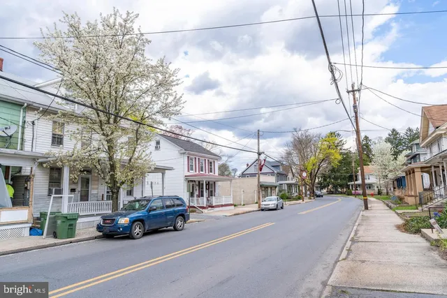 $135,000 | 57 East Pottsville Street, Pine Grove, PA 17963