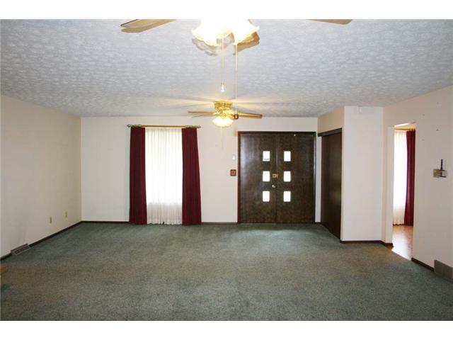 3400 South B & K Road Galena, OH 43021 - Photo 3 of 25 Gallery Image 3