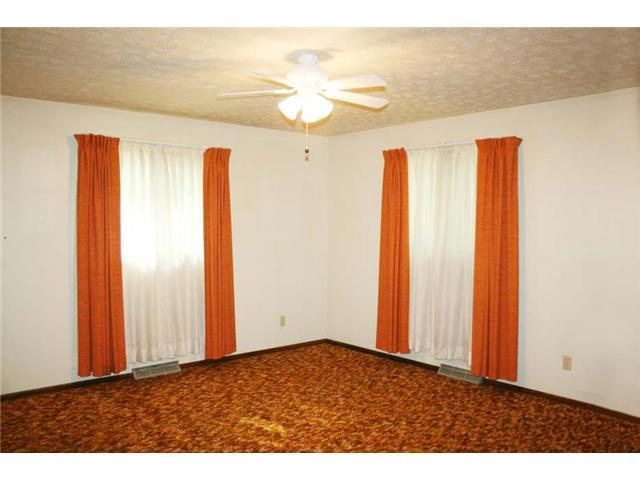 3400 South B & K Road Galena, OH 43021 - Photo 6 of 25 Gallery Image 6