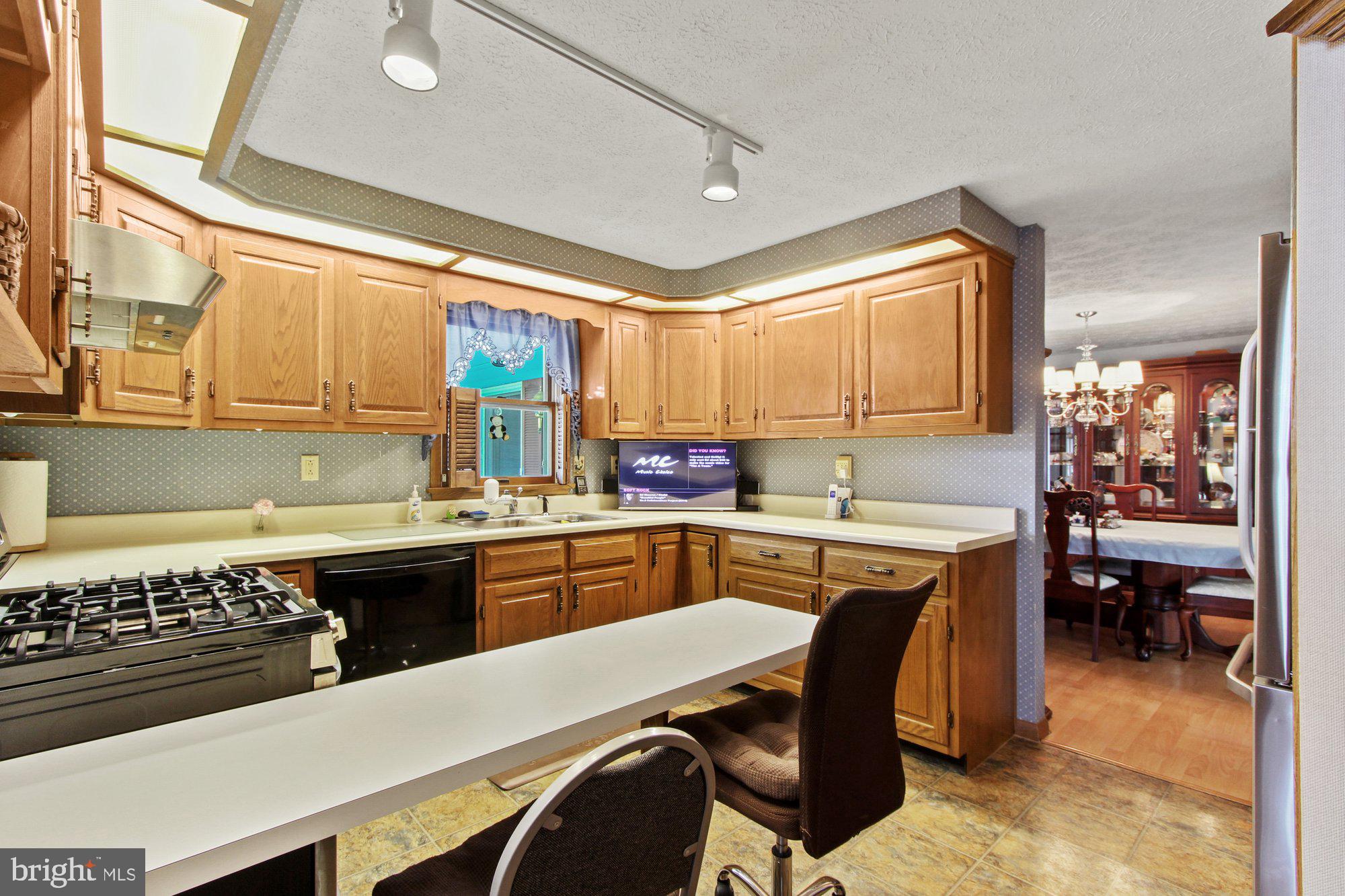 3530 Carlisle Road Dover, PA 17315 - Photo 12 of 32 Gallery Image 12