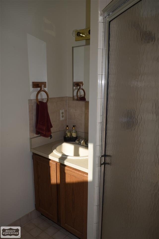 78409 Romeo Plank Road Armada, MI 48005 - Photo 29 of 32