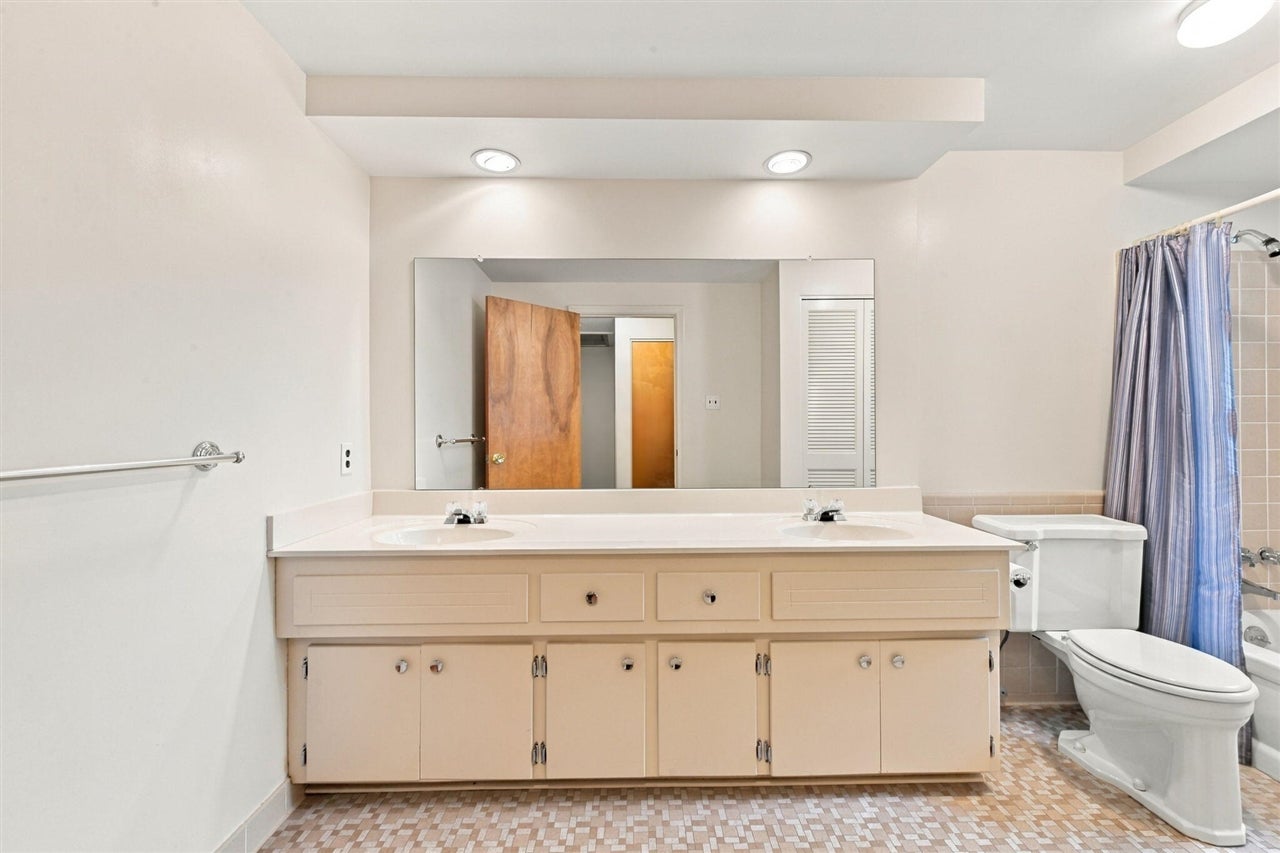 30073 Wicklow Road Farmington Hills, MI 48334 - Photo 33 of 50 Gallery Image 33
