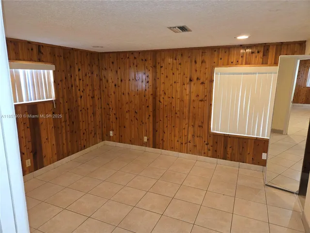 $4,195 | 2359 North Wallen Drive, West Palm Beach, FL 33410