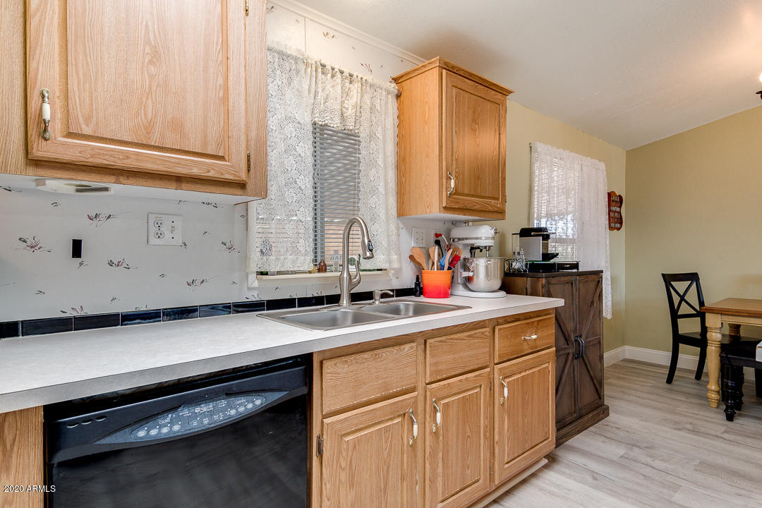 1530 South Starr Road Apache Junction, AZ 85119 - Photo 14 of 48 25- Starr