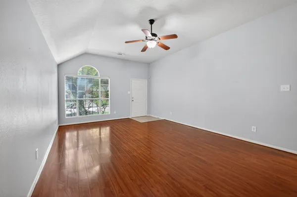 $1,800 | 18518 Burgundy Sky Way, Cypress, TX 77429