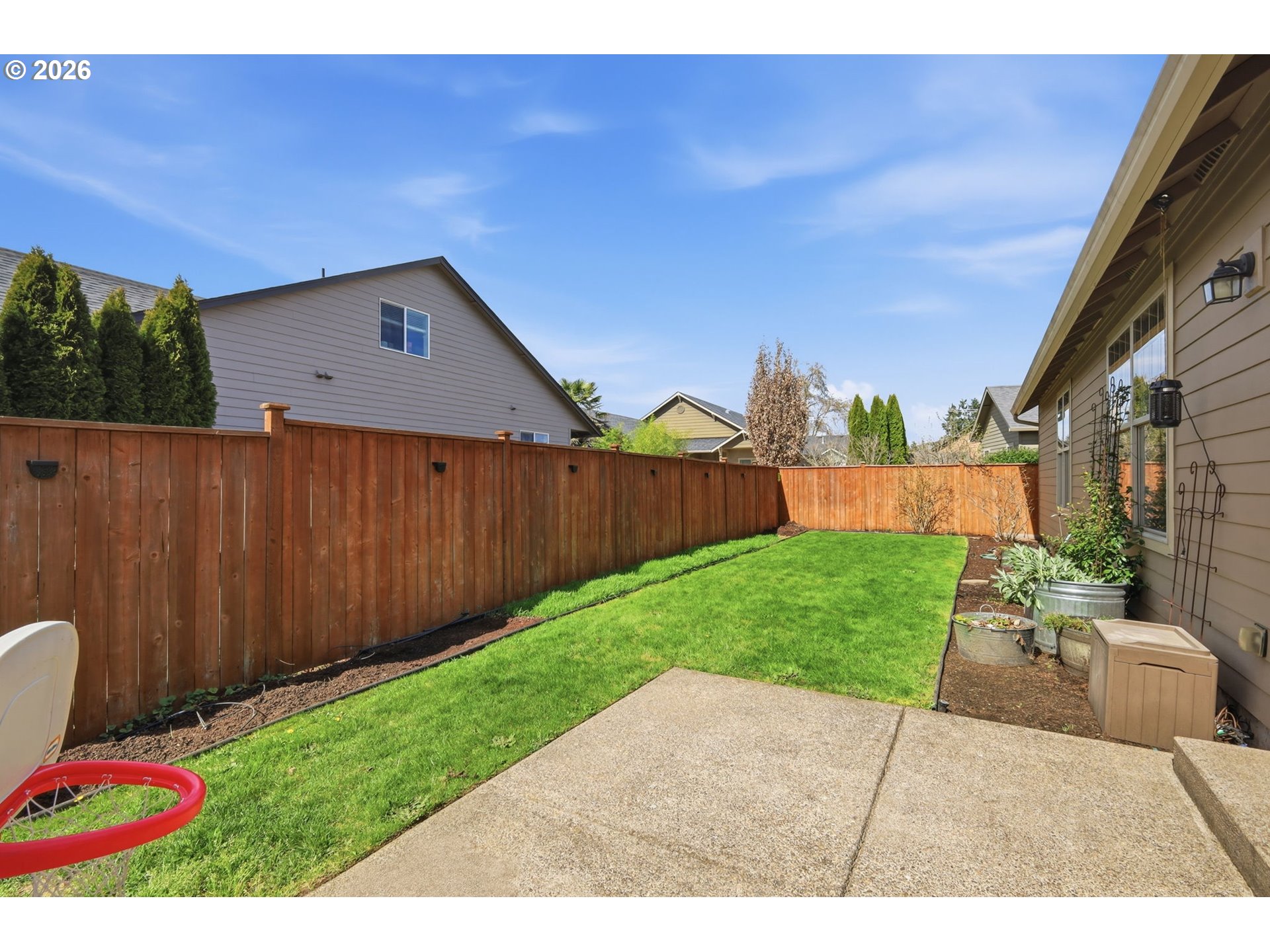 1076 South 40th Place Springfield, OR 97478 - Photo 37 of 47