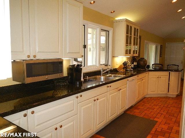 5935 North Livernois Road Rochester, MI 48306 - Photo 30 of 52