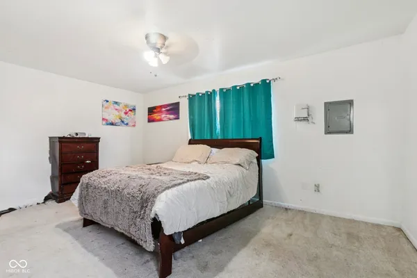 $174,000 | 219 East McKenzie Road, Greenfield, IN 46140