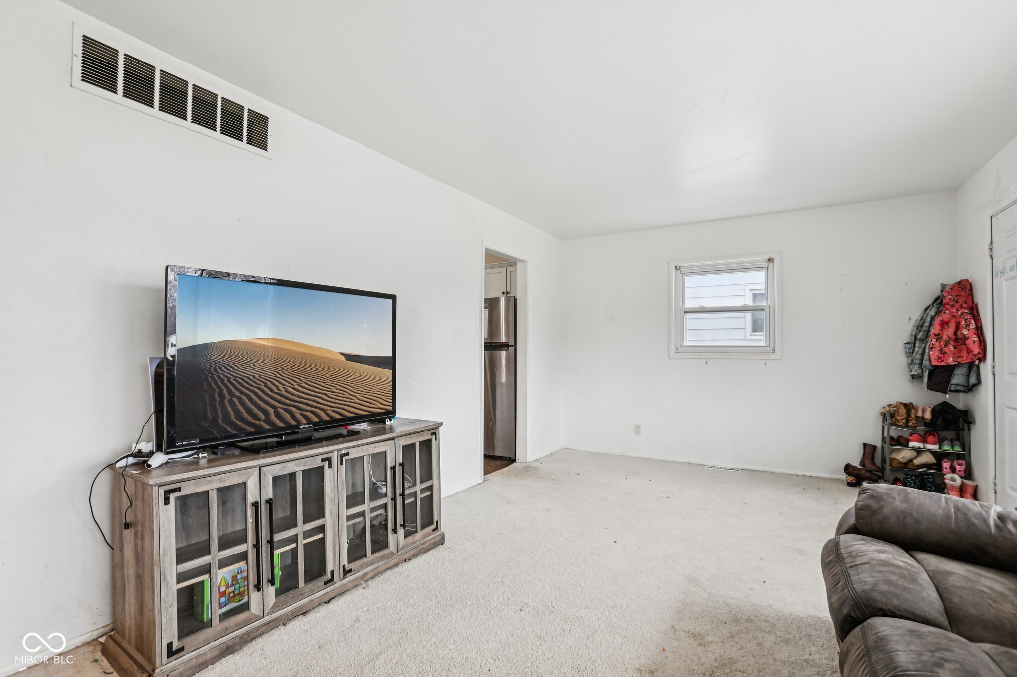 219 East McKenzie Road Greenfield, IN 46140 - Photo 7 of 26