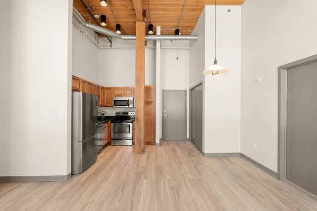 $309,999 | 146 Court Street, Unit 108, Brockton, MA 02302