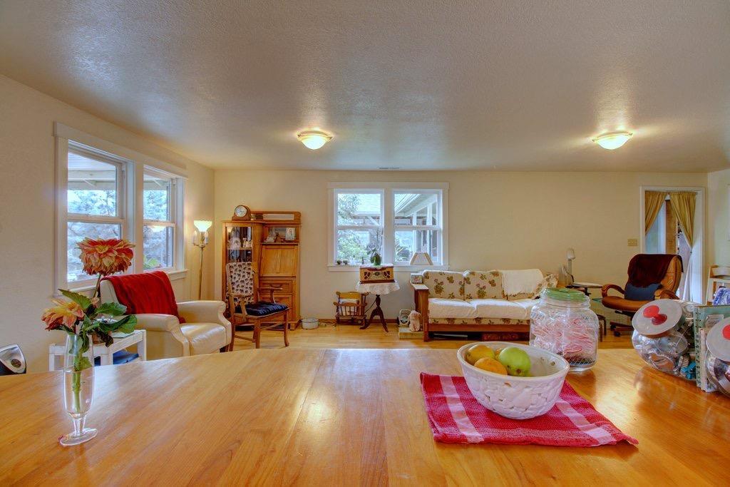 1175 Pine Grove Road Rogue River, OR 97537 - Photo 12 of 35 Additional Photo
