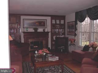 403 Brookhaven Road Wallingford, PA 19086 - Photo 3 of 6 Gallery Image 3