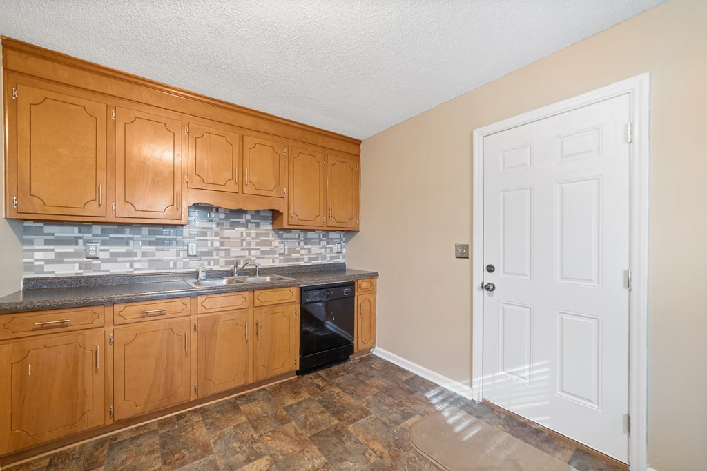 1569 Shillings Bridge Road Orangeburg, SC 29115 - Photo 6 of 19 Photo 6