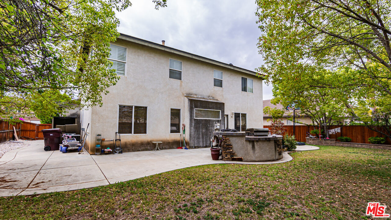 12590 Mango Lane Riverside, CA 92503 - Photo 37 of 46