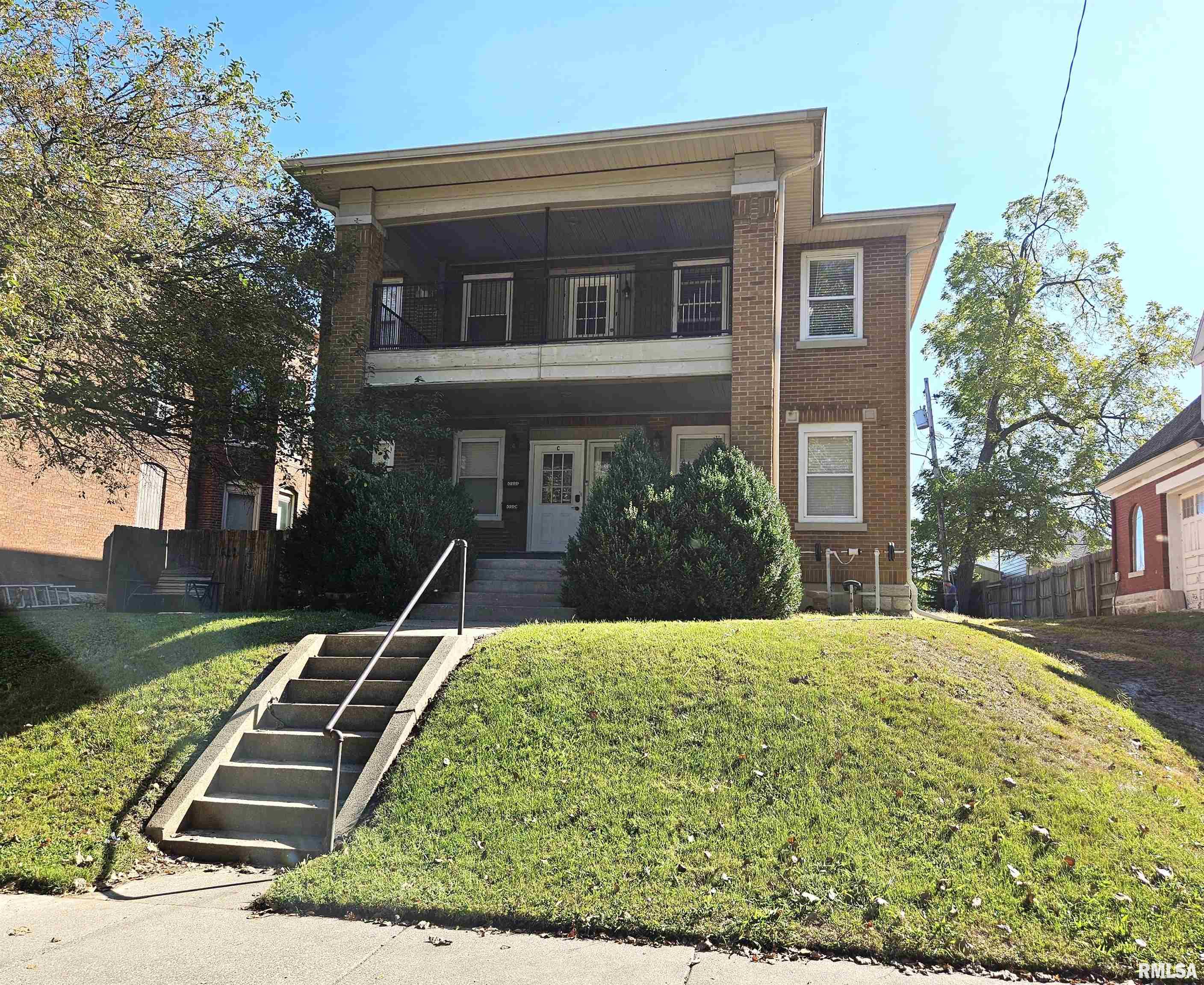 520 North 8th Street, Quincy, IL 62301 Compass