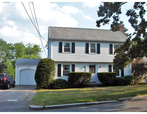 10 Rexhame Road Worcester, MA 01606 - Photo 1 of 1 a front view of a house with garden