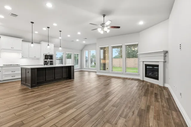 $3,200 | 6927 Pondhawk Drive, Katy, TX 77493