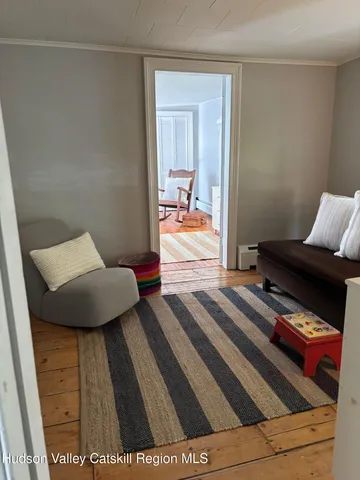 $3,950 | 9 Market Street, Athens, NY 12015