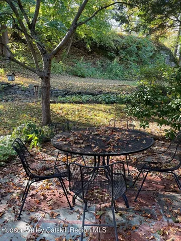 $3,950 | 9 Market Street, Athens, NY 12015