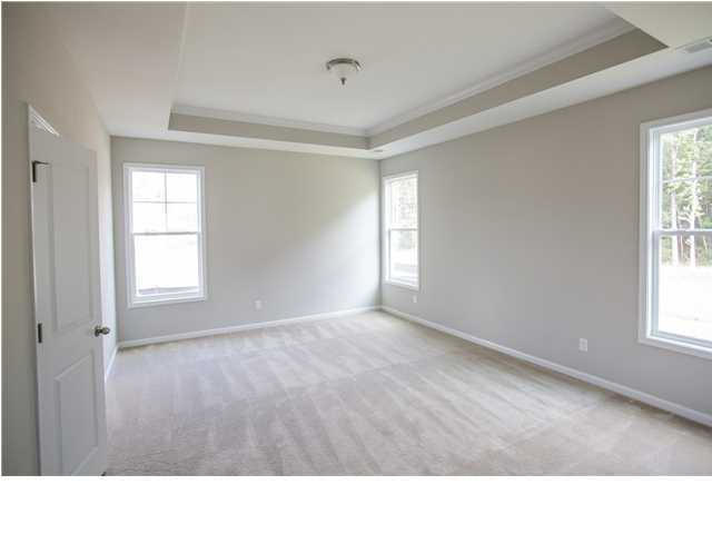 1301 Raven Road Hanahan, SC 29410 - Photo 7 of 26 l69b0cd44-m7r