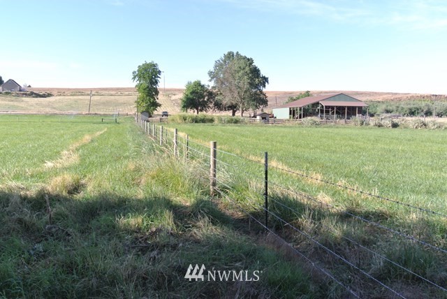 344 Frog Hollow Road Walla Walla, WA 99362 - Photo 10 of 22 Gallery Image 10