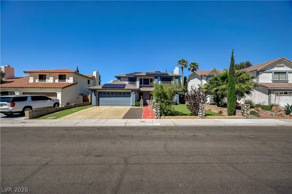 $570,000 | 2913 Whispering Wind Drive, Las Vegas, NV 89117