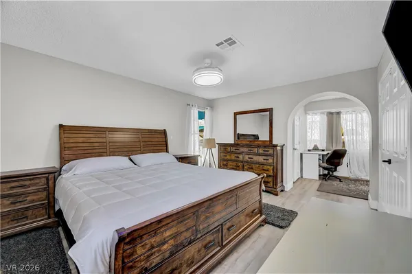 $570,000 | 2913 Whispering Wind Drive, Las Vegas, NV 89117