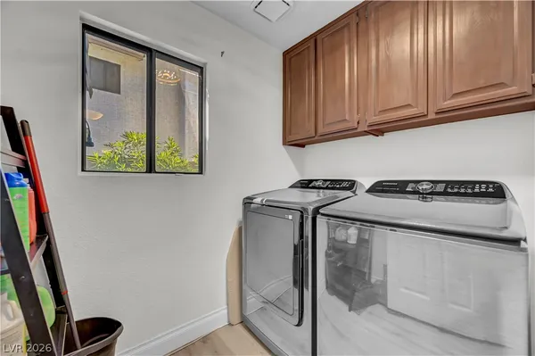 $570,000 | 2913 Whispering Wind Drive, Las Vegas, NV 89117