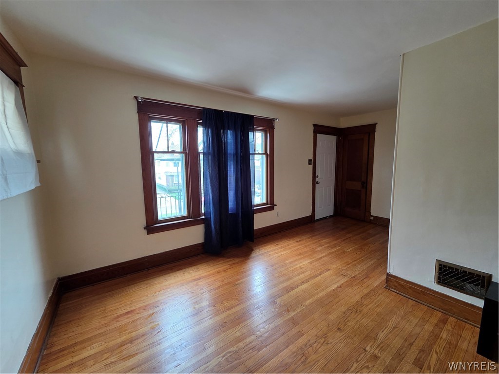 96 Academy Road Buffalo, NY 14211 - Photo 8 of 14