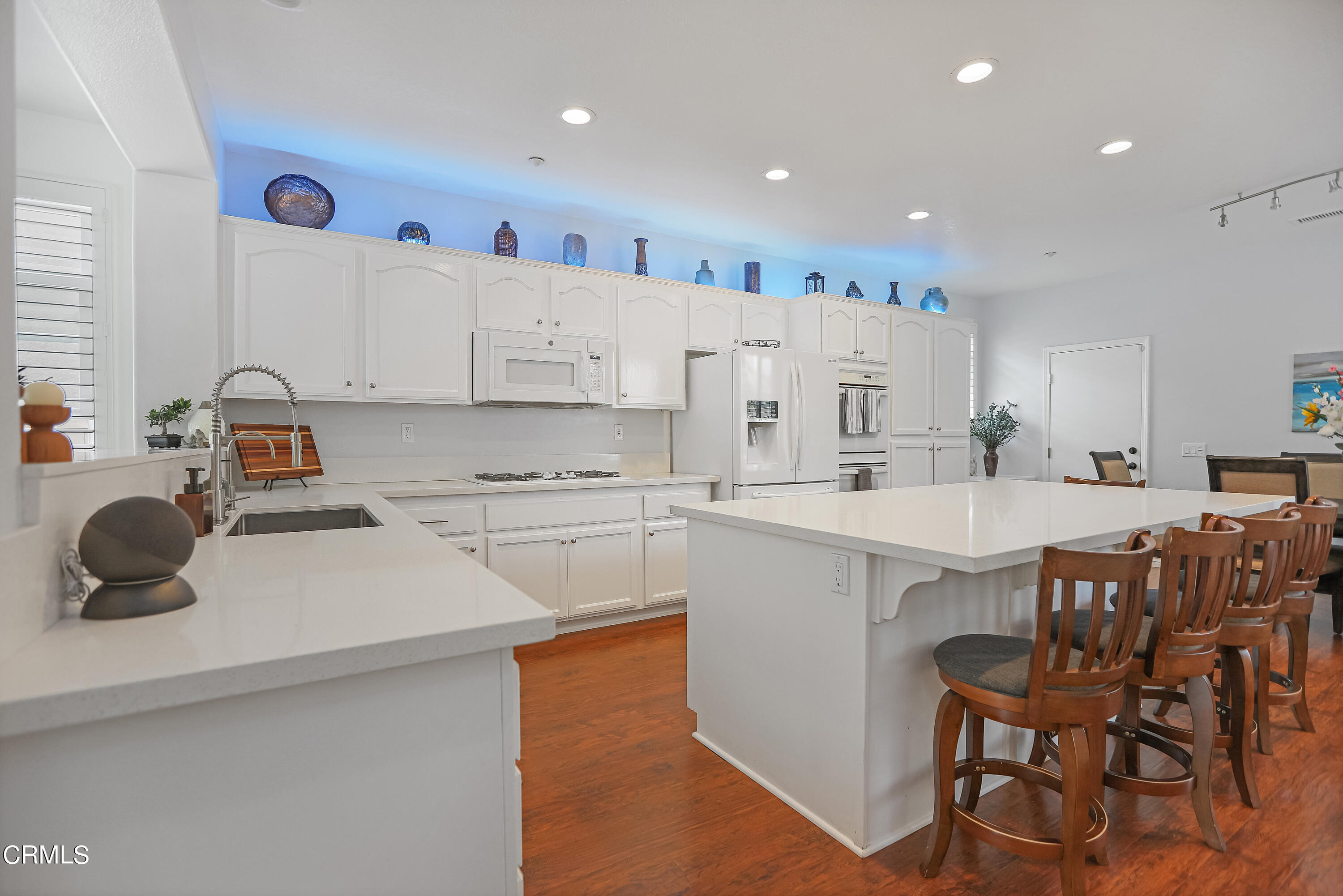 440 Ocotlan Way Oxnard, CA 93030 - Photo 8 of 33 Kitchen 1-3