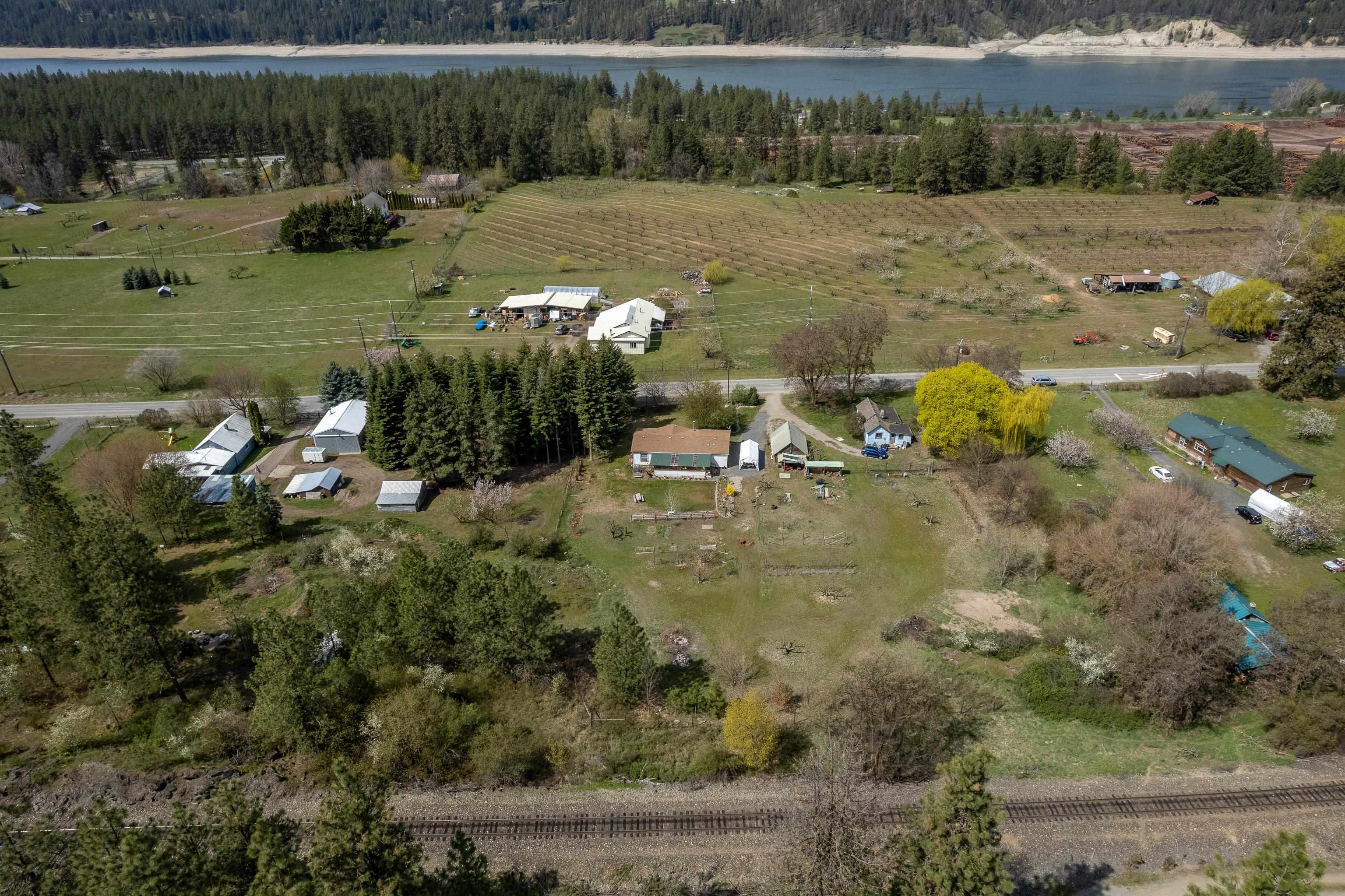 1289 Peachcrest Road Kettle Falls, WA 99141 - Photo 34 of 48 Gallery Image 34