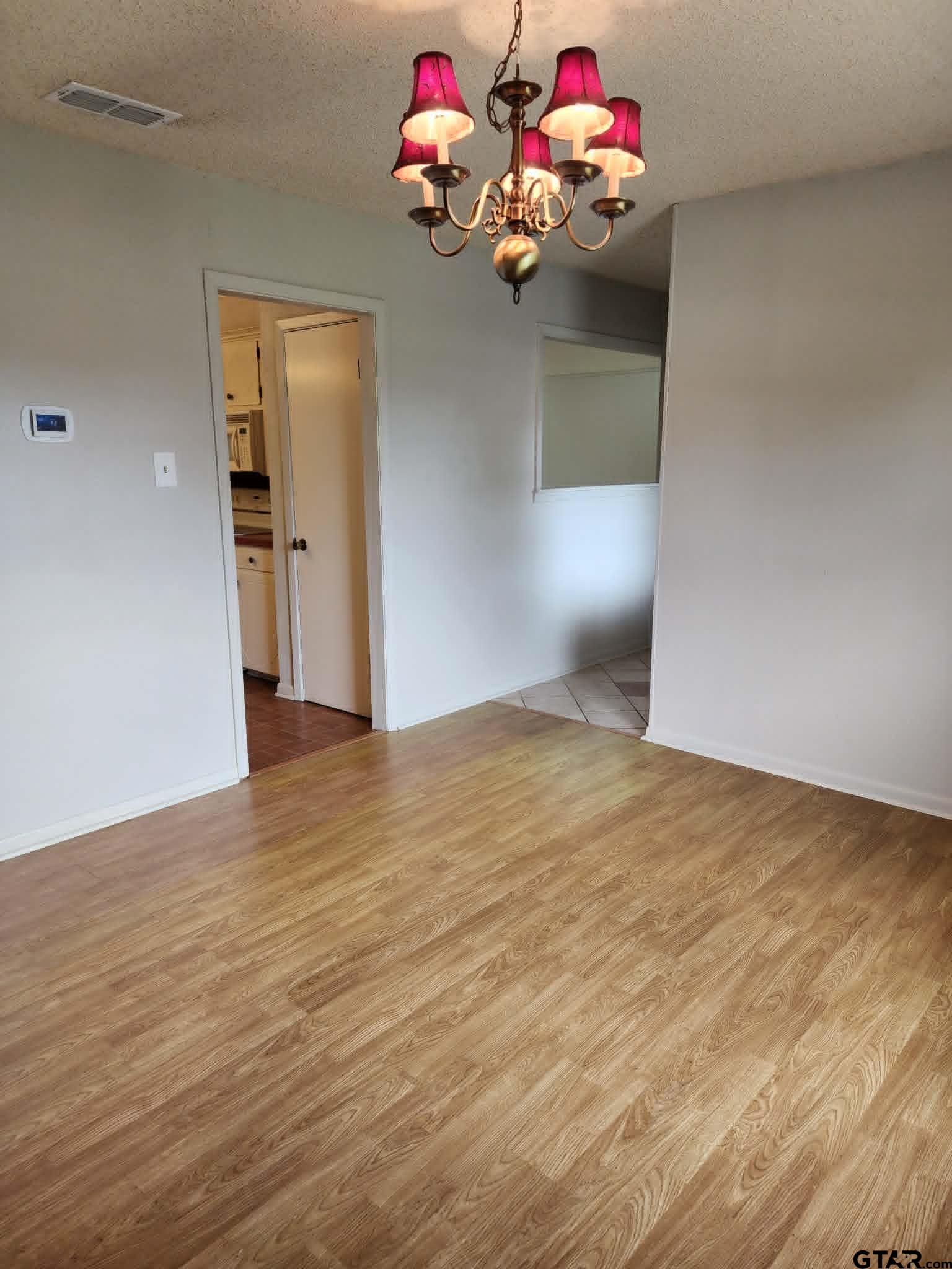 1308 Fairhaven Street Longview, TX 75605 - Photo 10 of 37