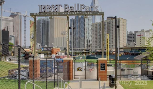 a view of multiple building